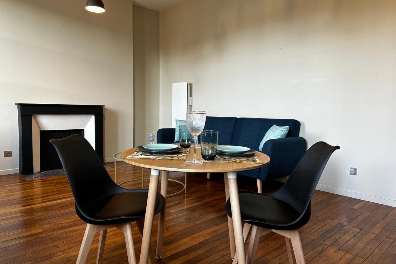 Le Magistral Beautiful One-Bedroom Apartment In The Historic Heart Of Tours Exteriör bild